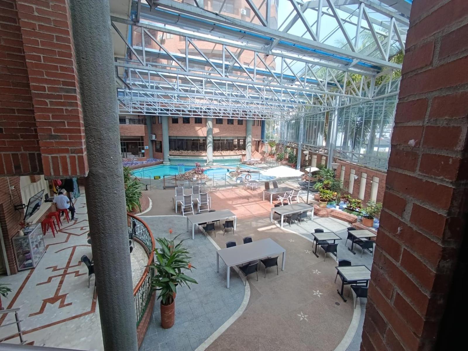 Casa Morales Hotel Internacional Y Centro De Convenciones اباغويه المظهر الخارجي الصورة The interior of the hotel